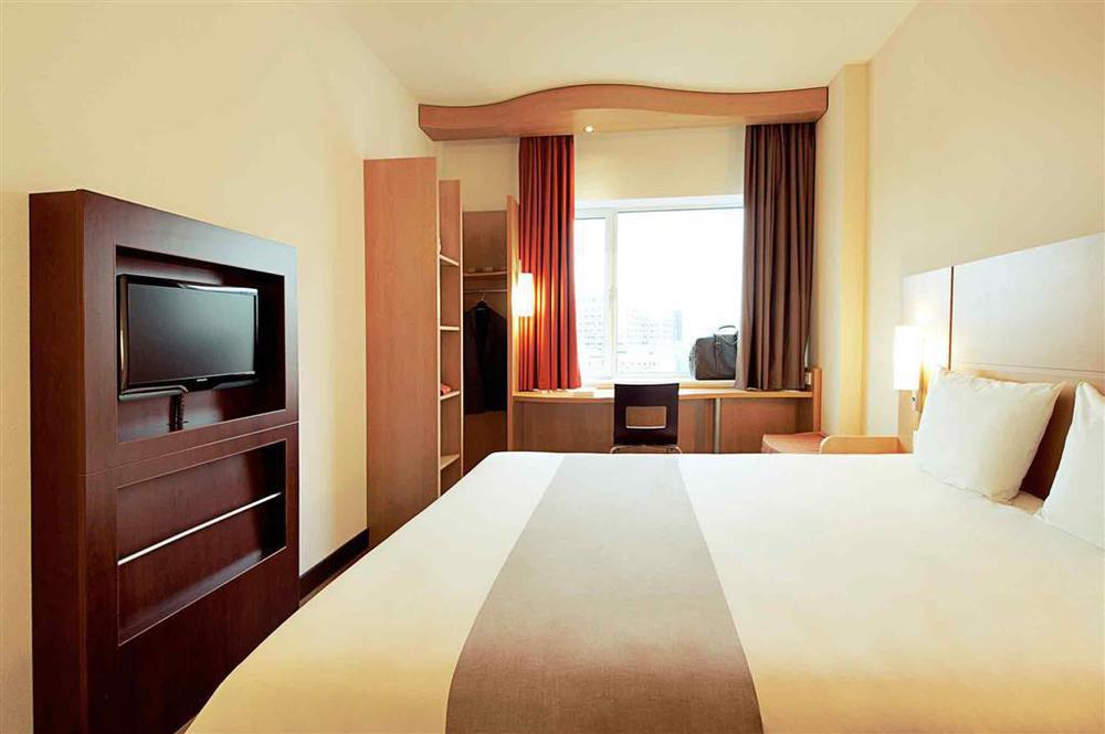 Ibis Nantes Centre Gare Sud Hotel Bilik gambar